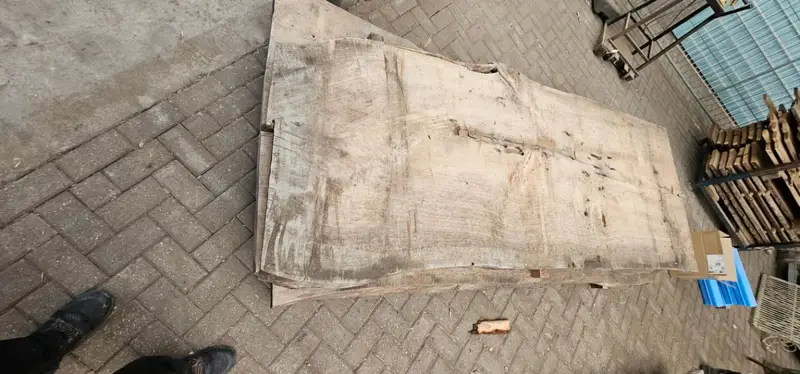 De ruwe plank