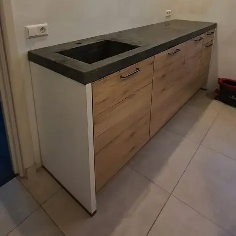 Keukenblok met betonblad